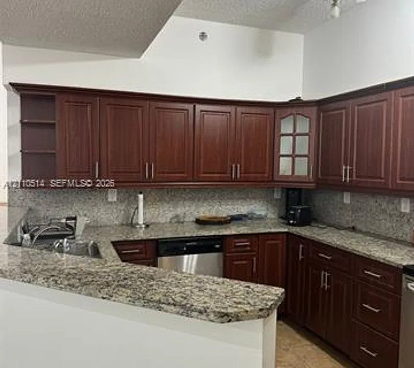 8816 Collins Avenue Cu #304
