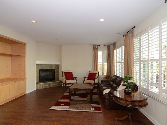4th image of 2031 Doxey Pl