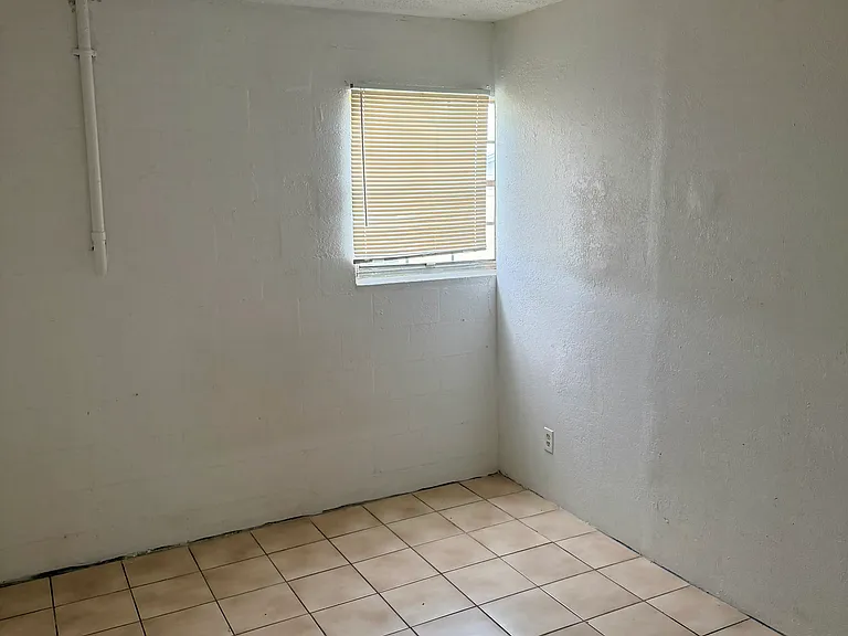 5123 Higate Rd — Photo 10