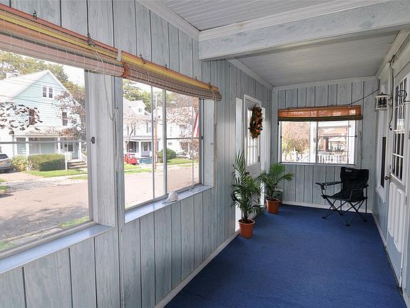 3rd image of 21 Euclid Ave