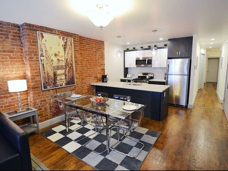 1st image of 164 Underhill Ave #1A