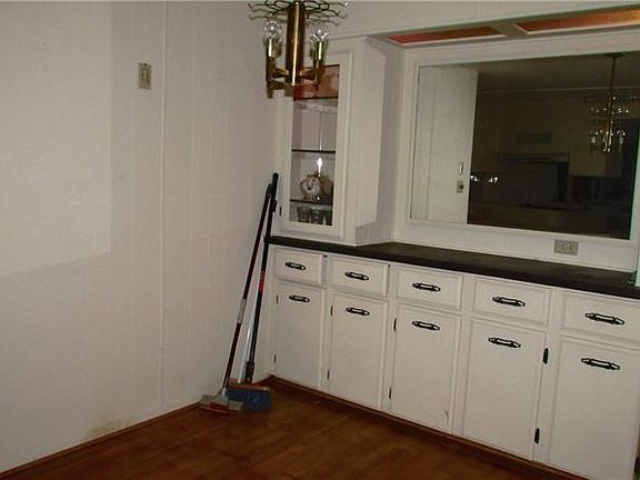 5th image of 5102 NW 1st Ave