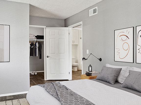 5th image of 1237 Graves Ave APT 1006