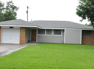 2218 20th Ave N, Texas City, TX 77590