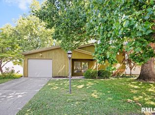 2357 Grinnell Dr, Springfield, IL 62704