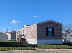 106 Van Buren Cir, Davison, MI