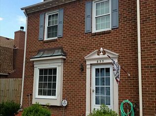 635 Mill Landing Rd, Chesapeake, VA 23322