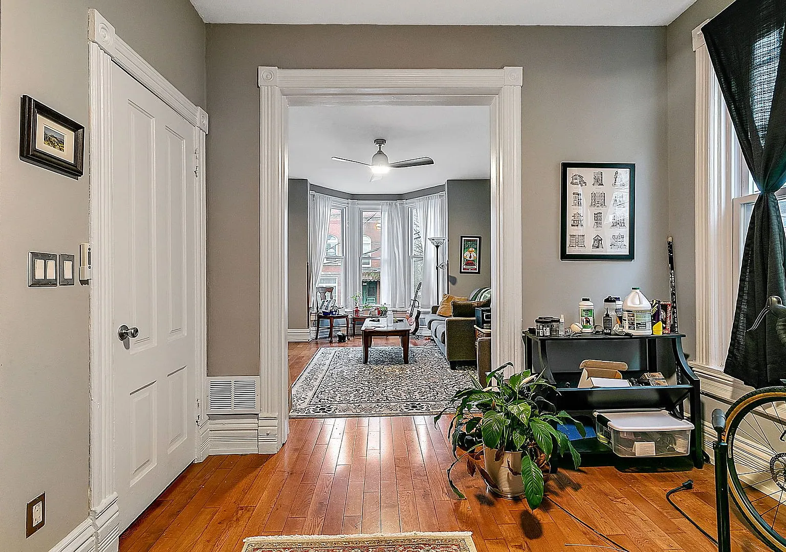 2 bed, 1150 sqft, $3,000 — Photo 4