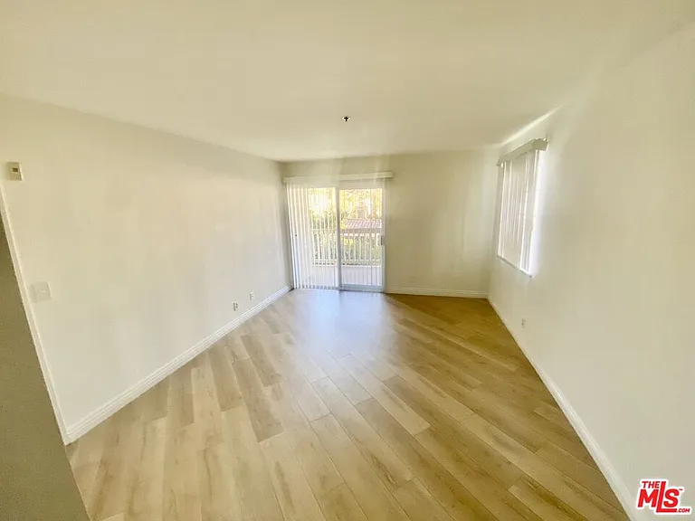 675 Oak Run Trl #TL301 — Photo 9