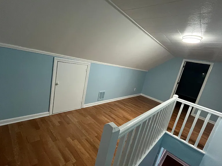 6520 Halleck St — Photo 10
