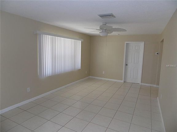 3rd image of 1323 Ohio Ave