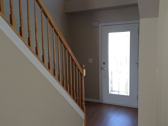 2nd image of 2419 Sierra Ave