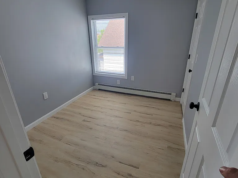238 Auburn St #3 — Photo 7