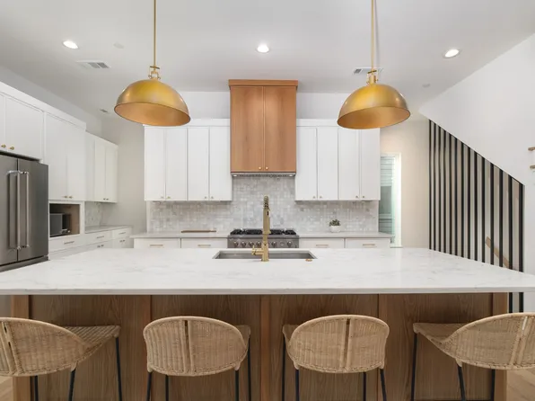 4303 Cedar Springs Rd, Dallas, TX 75219