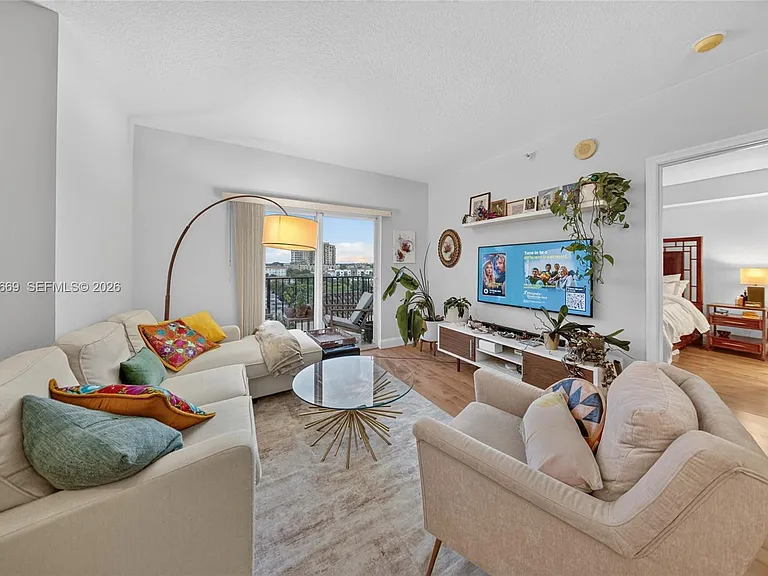 1627 SW 37th Ave #401 — Photo 1