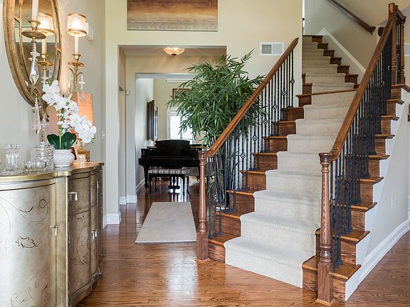 4th image of 265 Katie Ln