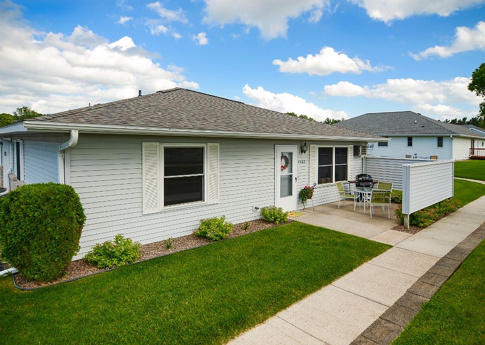 3962 Boardwalk St. Exterior