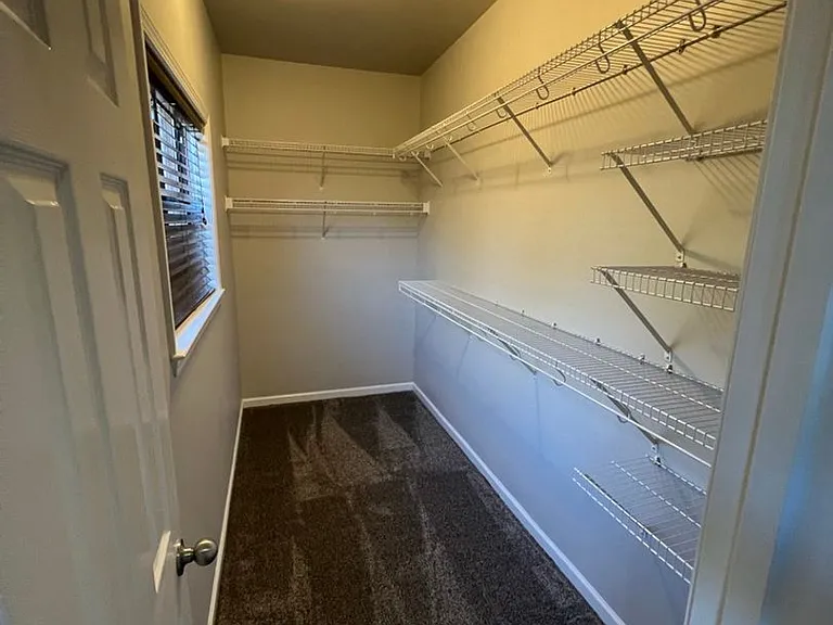 328 Amber Ln — Photo 19