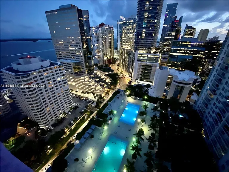 950 Brickell Bay Dr #4409 — Photo 7