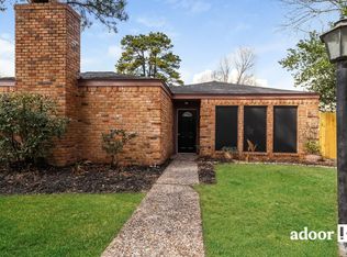 13814 Paradise Valley Dr, Houston, TX 77069