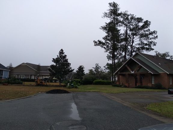 4th image of 3081 Surrat Ln