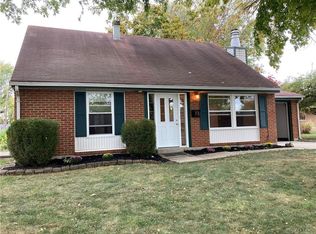 33 Laurelgrove Dr, Englewood, OH
