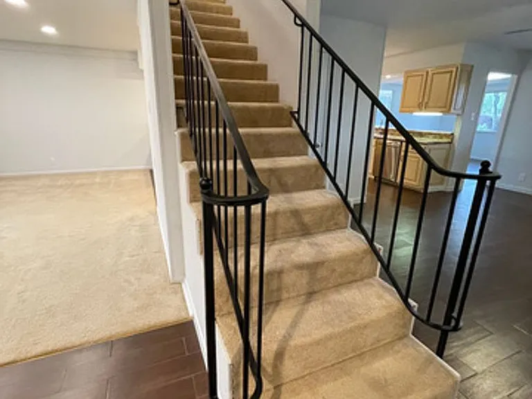 427 Indigo St — Photo 21