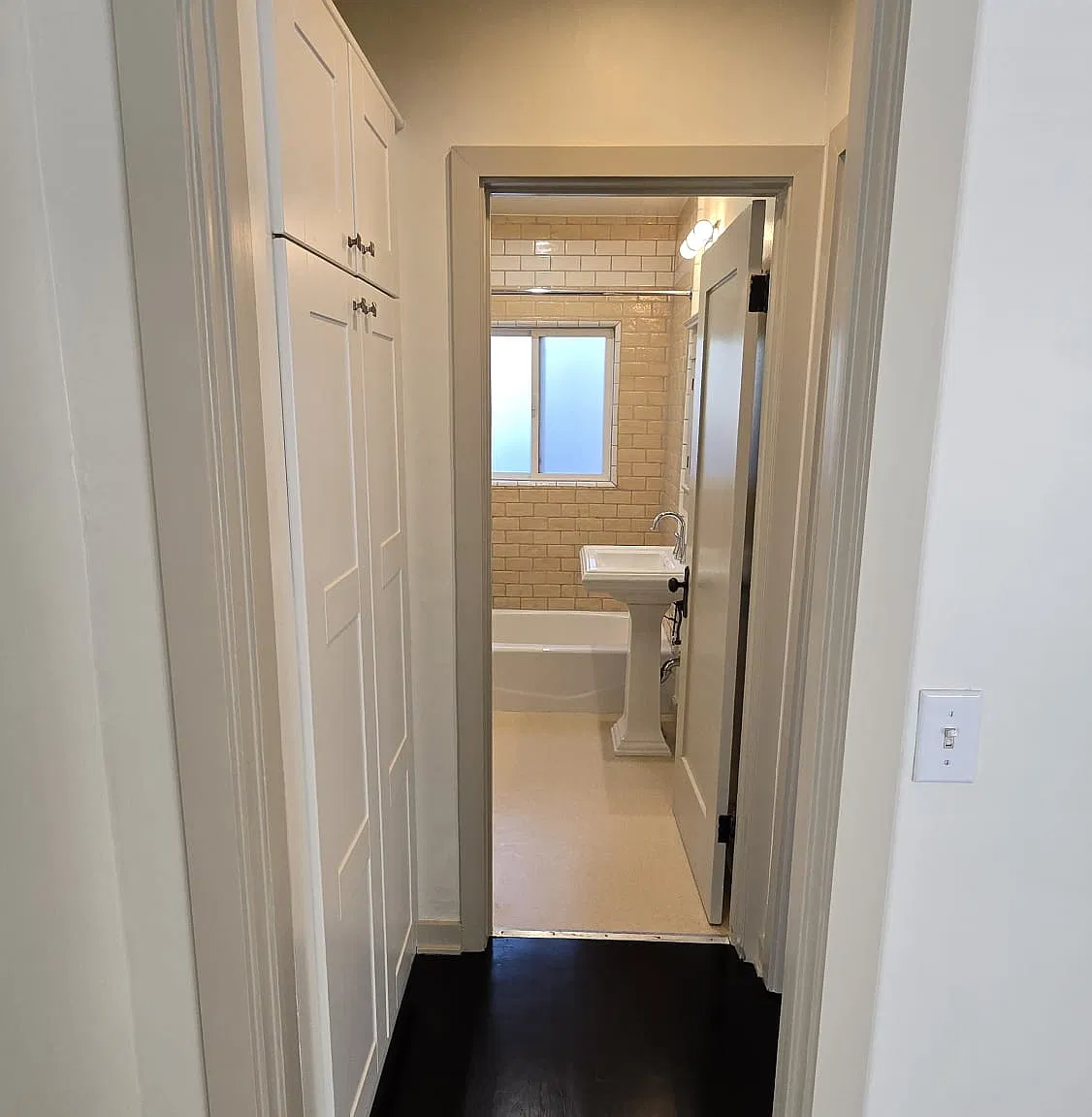 1 bed, 650 sqft, $2,500 — Photo 3