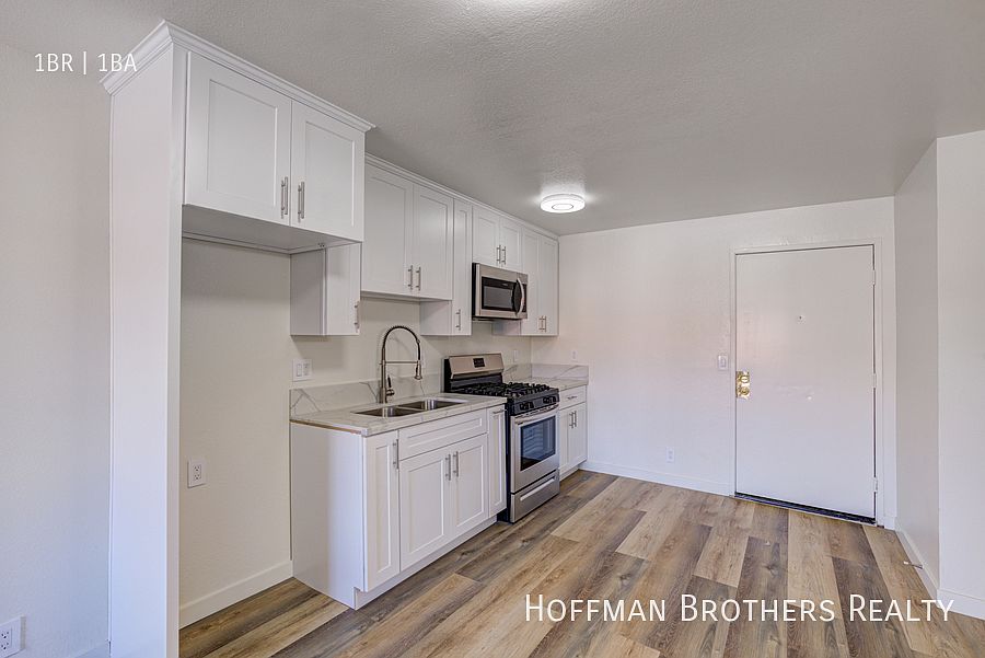 1st image of 720 S Hoover St #109A