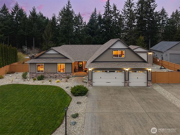 4th image of 9220 Fox Ridge Lane SE