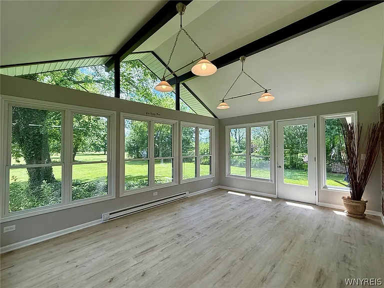 5125 Forest Rd — Photo 14