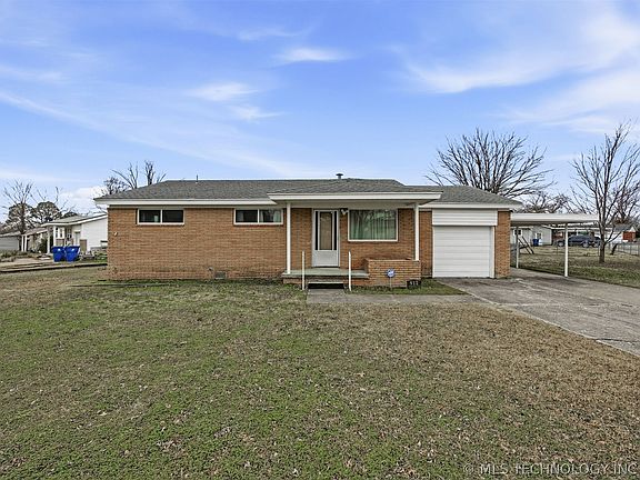 4th image of 912 N Brady Dr