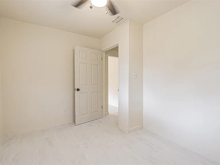 14918 Pinecrest Rd — Photo 14