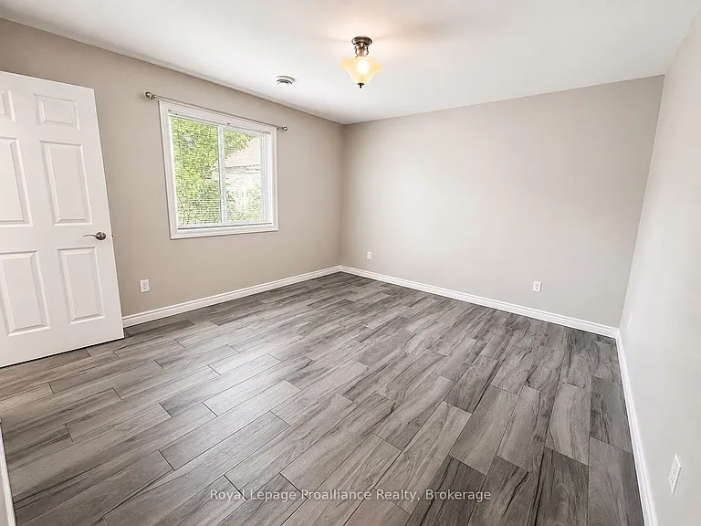 54 S John St — Photo 12