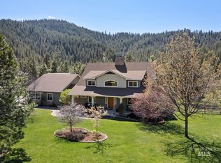 40 Falcon Dr, Boise, ID 83716