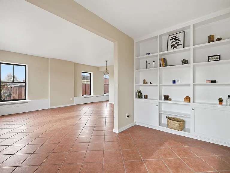 64-66 Congress St #401 — Photo 5