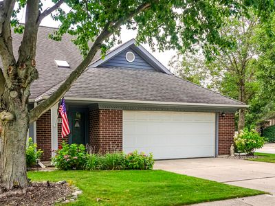 8602 Farmington St, Saint John, IN, 46373