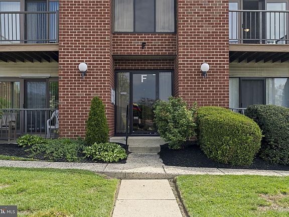 2nd image of 2089 Welsh Rd APT F2