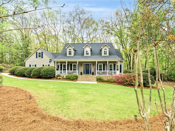 2242 Spring Hill Dr, Auburn, AL 36832