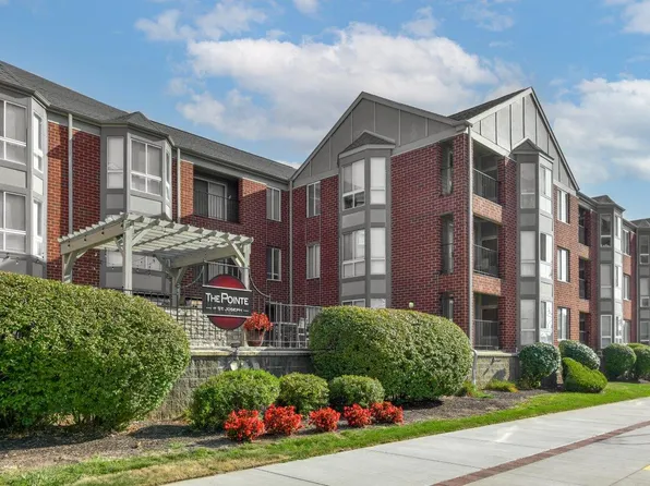 Pointe at Saint Joseph Apartment Homes