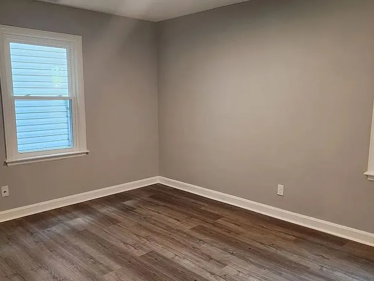 1244 Algonquin Pkwy — Photo 8