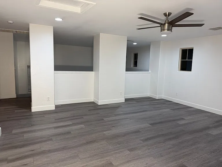 42502 W Somerset Dr — Photo 2