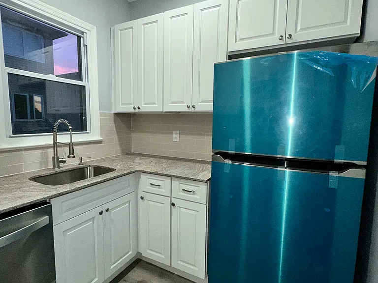 209 Lanza Ave #2 — Photo 7
