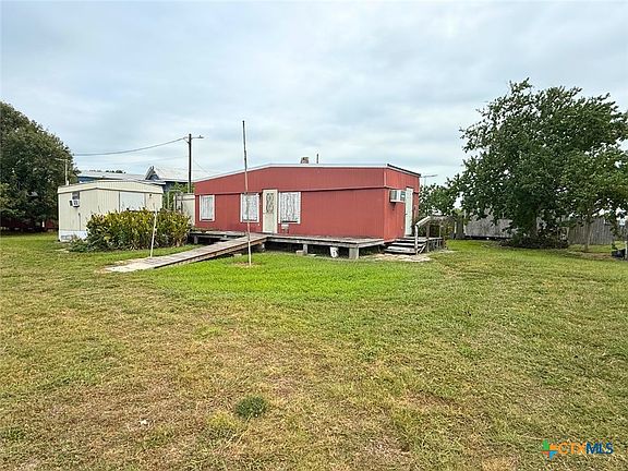 3rd image of 848 Margie Tewmey Rd