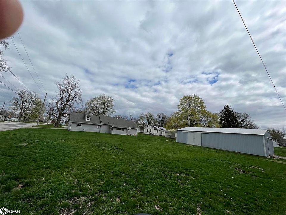 510 Grand Ave, Creston, IA 50801 MLS 6307220 Zillow