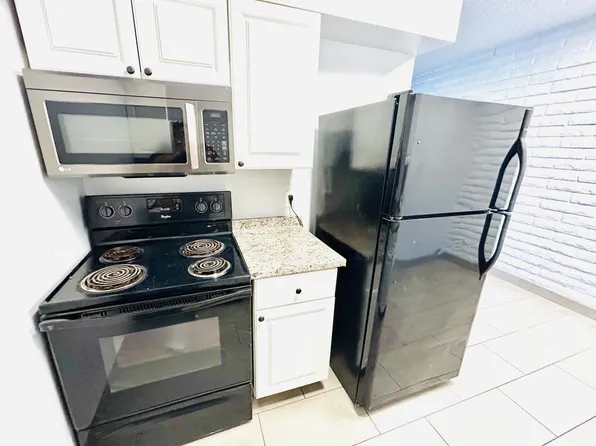 20 W Southern Ave APT A, Mesa, AZ 85210