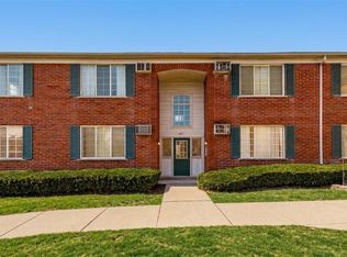451 Miller Ave APT 211, Rochester, MI