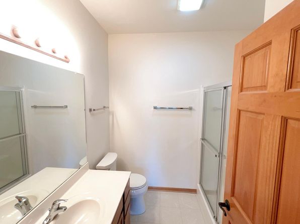 1500 Gabriel Dr UNIT 4, Waukesha, WI 53188