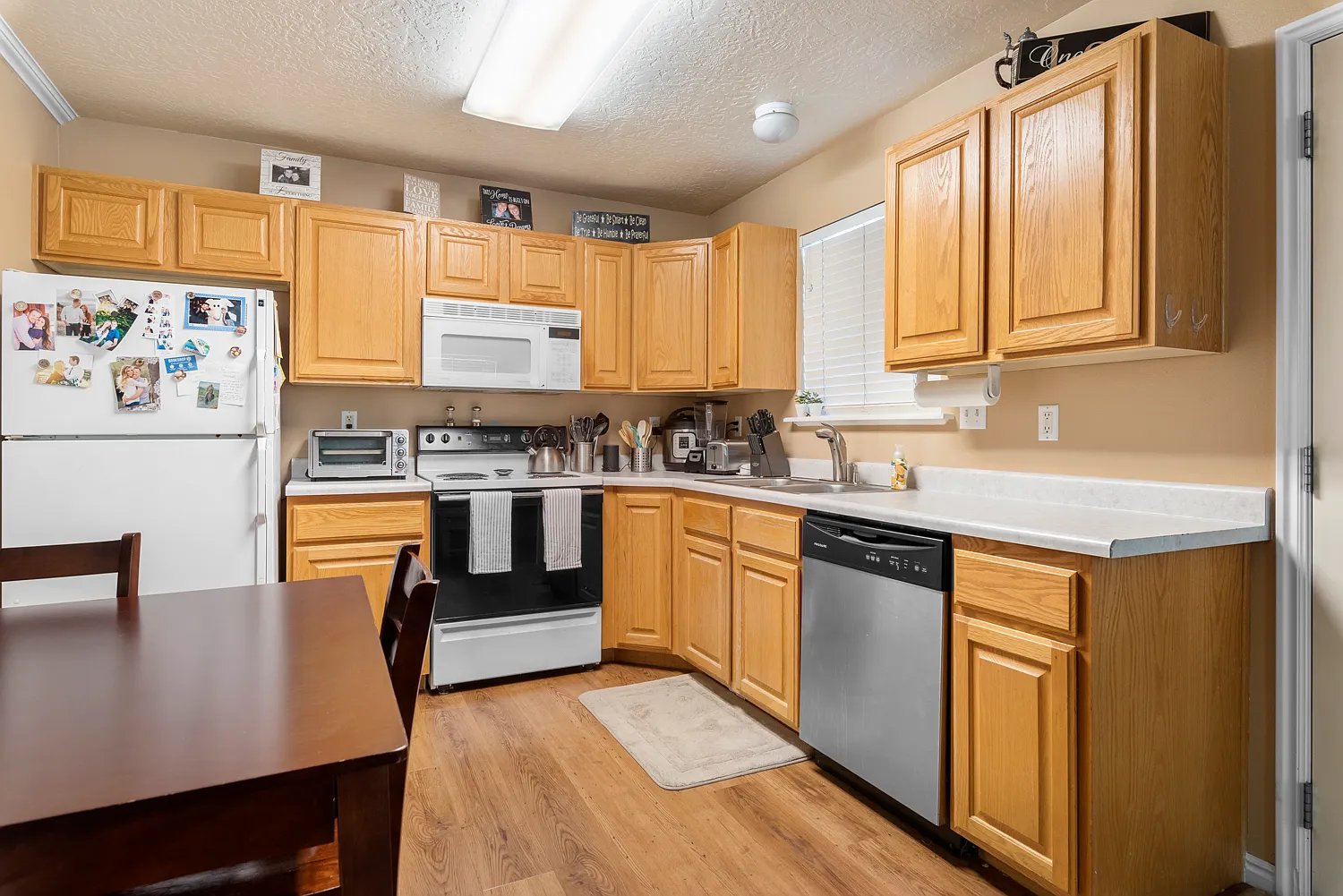 2 bed, 752 sqft, $449 — Photo 4
