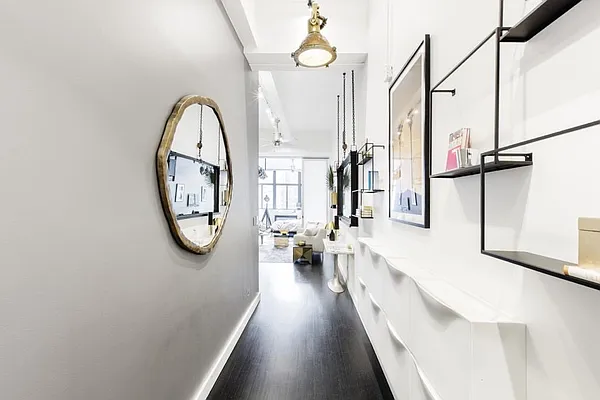 Rented by SERHANT. | media 13